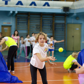 Детский спортивный турнир «Веселые старты» в рамках ежегодной акции «Согреем детские сердца»