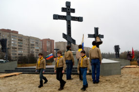 Поклонный крест в городе Черноголовка