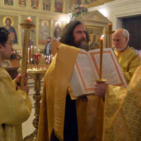 Память святителя Николая, архиепископа Мир Ликийских, Чудотворца