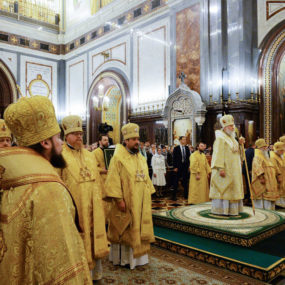 31 декабря 2017 года Святейший Патриарх Кирилл совершил молебное пение на новолетие