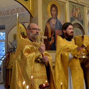 29 ноября 2020 года после Божественной Литургии в приходском домике Свято-Никольского храма в селе Макарово состоялся вечер посвящённый 30-летия возобновления приходской жизни.