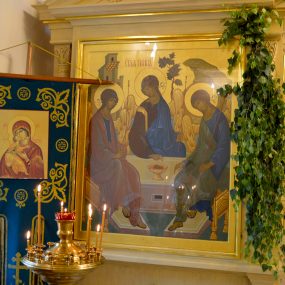 20 июня 2021 года. Свято-Никольский храм в селе Макарово. День Святой Троицы. Пятидесятница.
