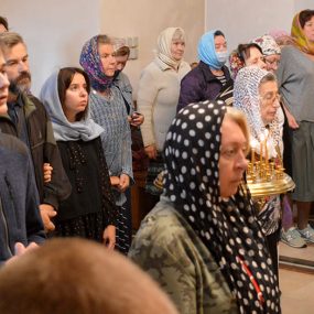 5 сентября 2021 года. В Свято-Никольском храме в селе Макарово после литургии совершался молебен о сохранении творения Божия.