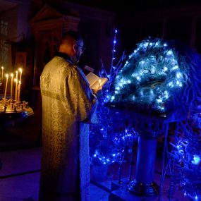 Всенощное бдение 6 января 2022 года в Никольском храме в селе Макарово.