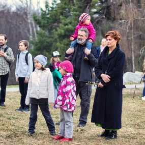 24 апреля 2022 года состоялся традиционный Семейный Пасхальный Фестиваль у Свято-Никольского храма в селе Макарово (вблизи города Черноголовка Московской области).