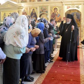 Архиерейское богослужение в Свято-Никольском храме села Макарово 10 сентября 2022 года возглавил Николай, епископ Балашихинский и Орехово-Зуевский.