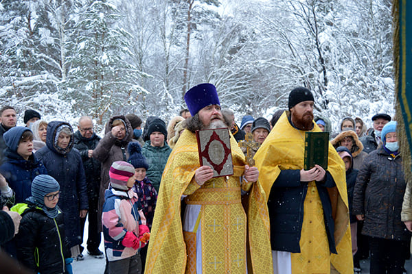 19 декабря 2021 года. Престольный праздник. Свято-Никольский храм с.Макарово.